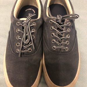 Men’s Sperry lace-up or slide on shoe